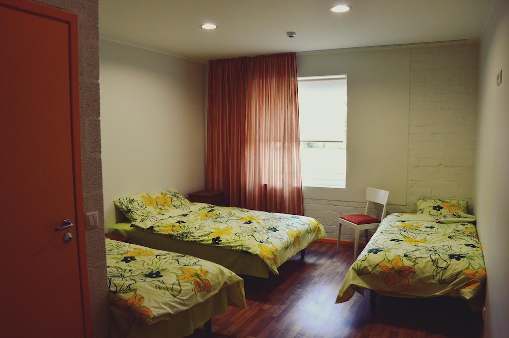 Saare Automatic Hostel Пярну Екстериор снимка