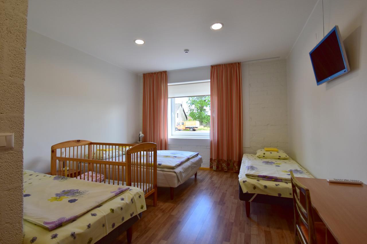 Saare Automatic Hostel Пярну Екстериор снимка